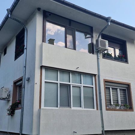 Z-Apartment In Trjawna Exterior foto